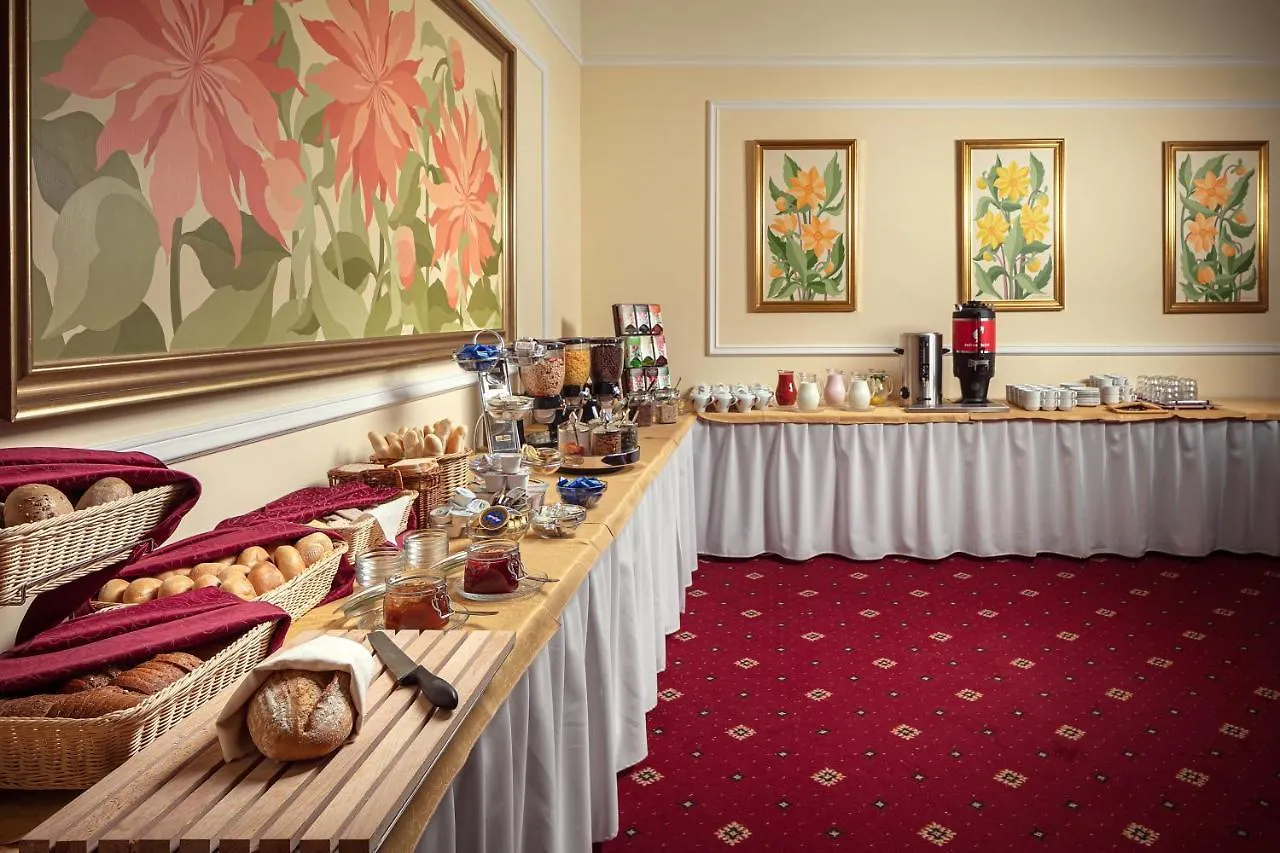 ****  Humboldt Park Hotel & Spa Karlovy Vary Czech Republic
