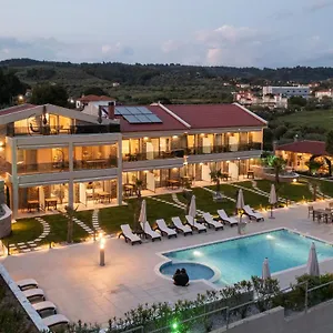 Aparthotel Sara
