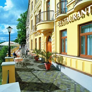 Szálloda Wellness Jean De Carro