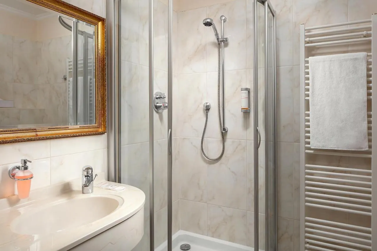 Humboldt Park Hotel & Spa Karlovy Vary
